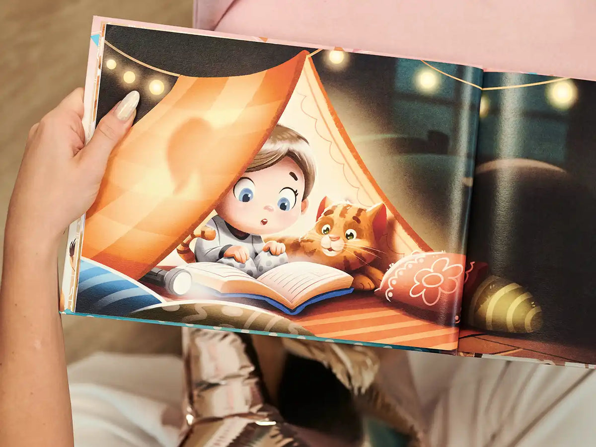 Une des illustrations du livre d'anniversaire personnalisé pour le deuxième anniversaire des enfants.