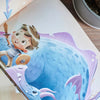Une illustration du livre d'anniversaire personnalisé pour les enfants de quatre ans.